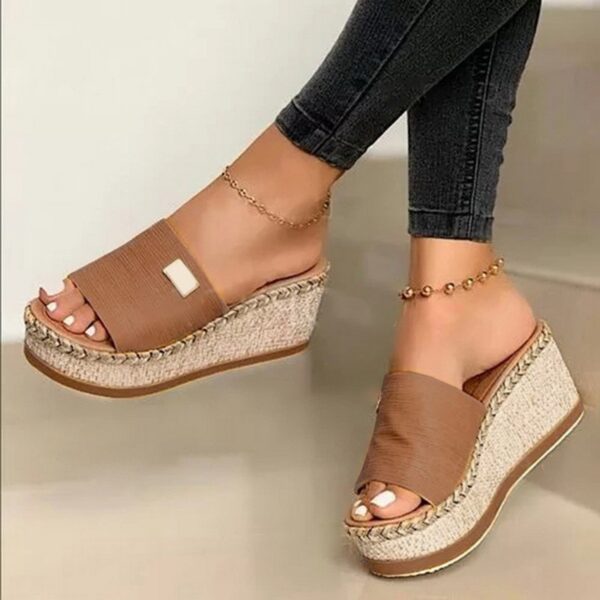 Summer Women Wedge Sandals Platform Flip Flops Soft Comfortable 2021 New Casual Shoes Outdoor Beach Slippers Ladies Sandals 3