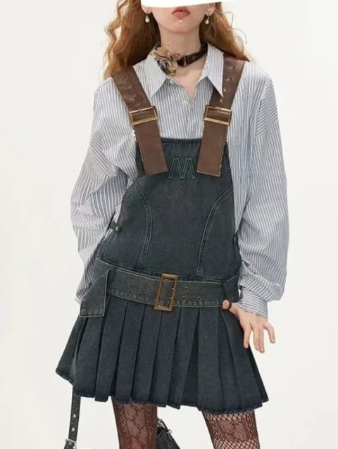 Fashionable Retro Denim Short Suspender Dress 2024 Korean Autumn New Style Women's Casual Personalized Suspender Dress aesthetic 1